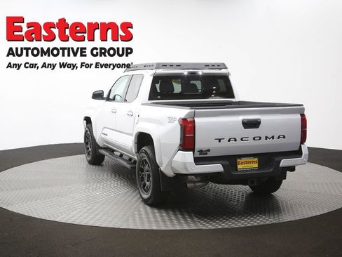 Used 2024 Toyota Tacoma TRD Sport w/ TRD Sport Upgrade Package AWD/4WD image 41