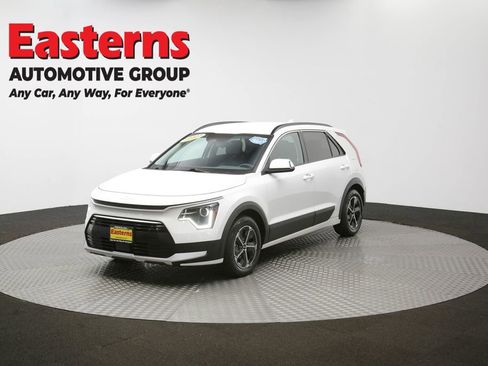 Used 2023 Kia Niro EX image 50