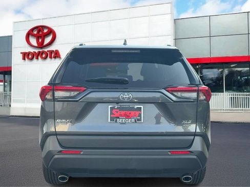 Certified 2025 Toyota RAV4 XLE AWD/4WD image 5