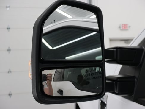 Used 2022 Ford F250 XLT w/ Black Appearance Package AWD/4WD image 37