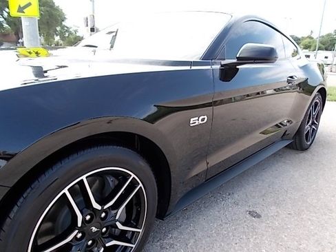 Used 2023 Ford Mustang GT Premium image 30