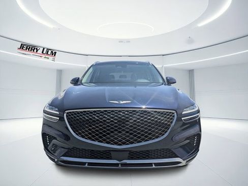 Used 2025 Genesis GV70 2.5T AWD/4WD image 8