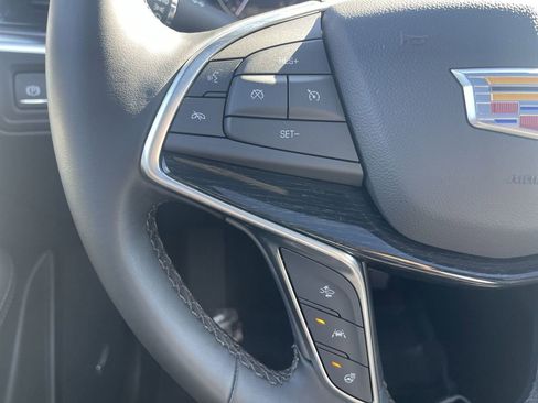 Certified 2025 Cadillac XT5 Premium Luxury image 20
