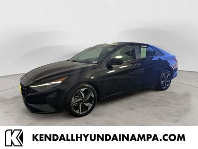 Used 2023 Hyundai Elantra SEL w/ Convenience Package