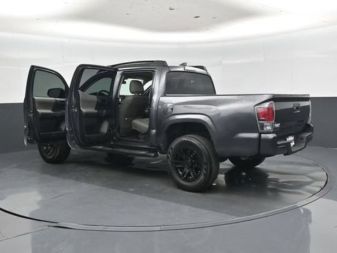 Used 2018 Toyota Tacoma SR w/ SR Convenience Package RWD image 47