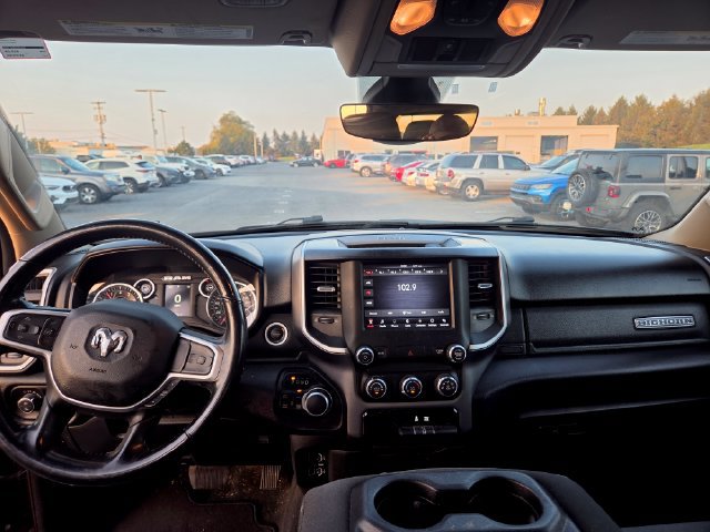 Used 2020 RAM 1500 Big Horn AWD/4WD image 6