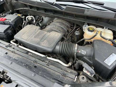 Used 2021 Chevrolet Silverado 1500 RST AWD/4WD image 27