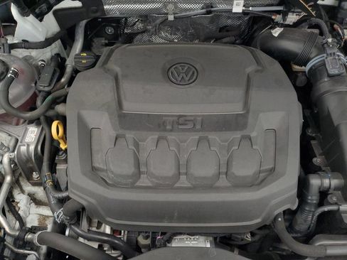 Used 2024 Volkswagen Tiguan Wolfsburg Edition FWD image 9