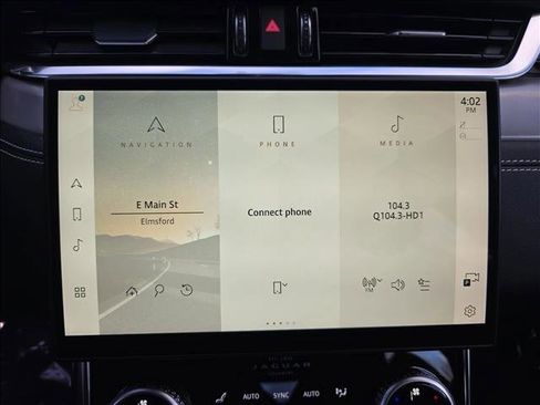 Certified 2024 Jaguar XF R-Dynamic SE image 23