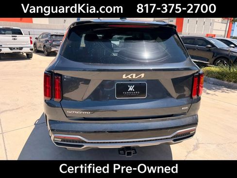 Used 2023 Kia Sorento SX AWD/4WD image 3