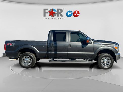 Used 2016 Ford F250 XLT w/ XLT Premium Package image 5