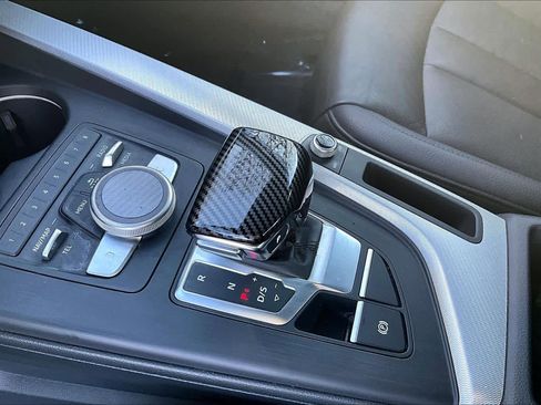 Used 2018 Audi A4 2.0T Premium image 16