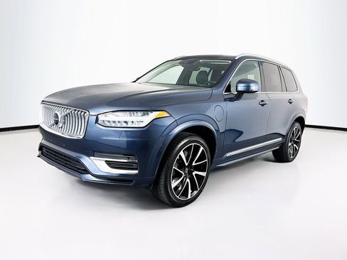Used 2021 Volvo XC90 T8 Inscription Expression w/ Advanced Package image 3