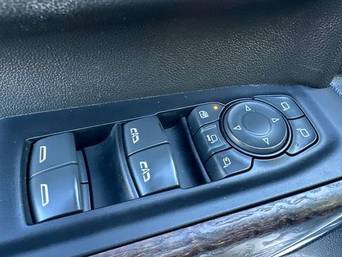 Used 2023 GMC Sierra 2500 Denali w/ Denali Ultimate Package image 25