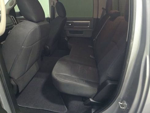 Used 2019 RAM 1500 Classic Warlock image 12