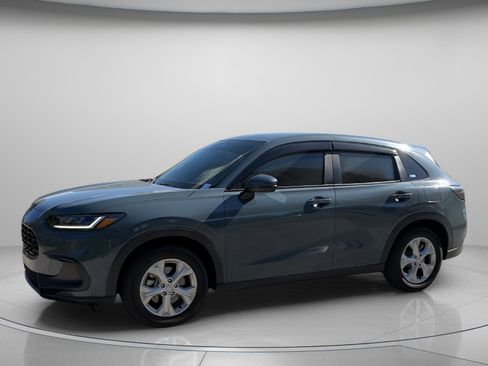 Certified 2025 Honda HR-V LX image 2