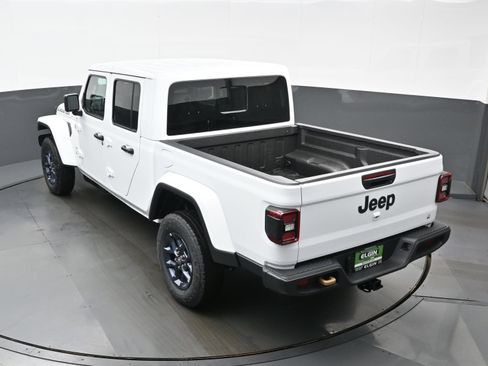 New 2026 Jeep Gladiator Sport AWD/4WD image 23