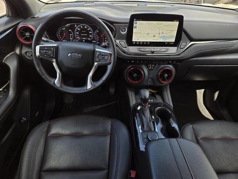 Used 2025 Chevrolet Blazer RS FWD image 14