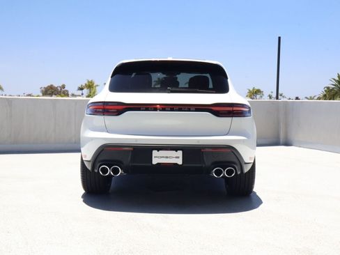 New 2026 Porsche Macan AWD/4WD image 10