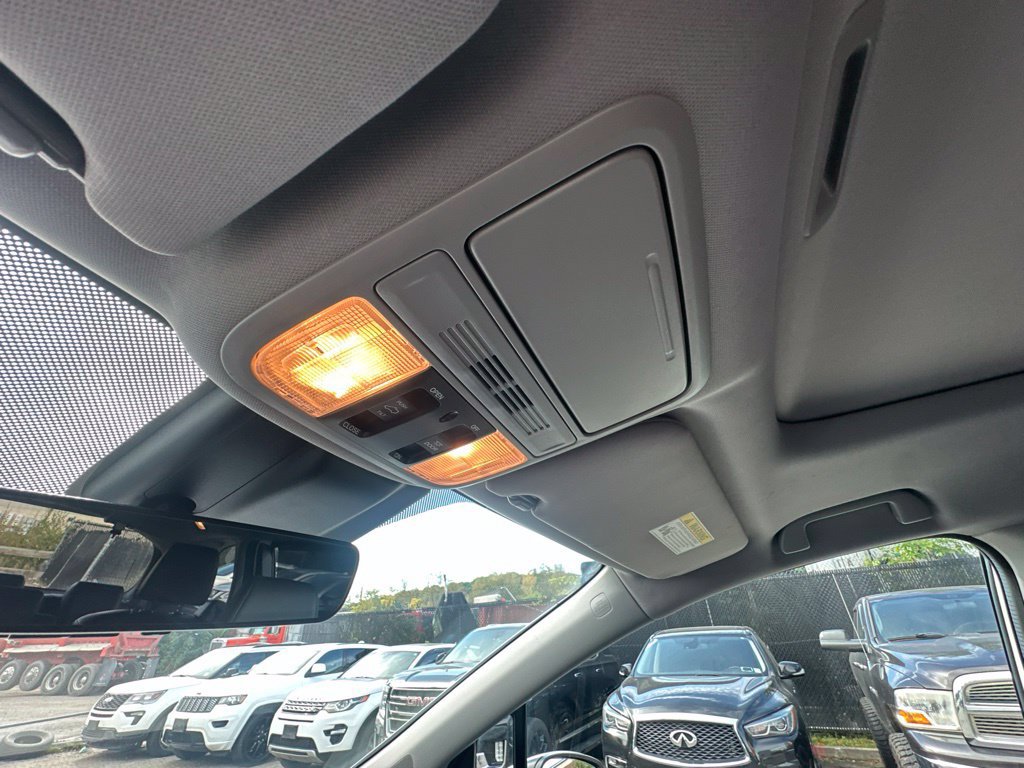 Used 2018 Honda Odyssey EX-L image 19