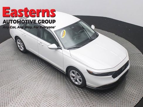 Used 2025 Honda Accord LX image 3
