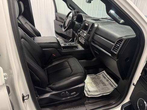 Used 2021 Ford Expedition Max Limited AWD/4WD image 22