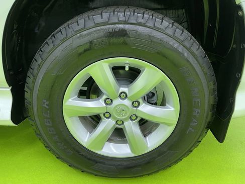 Used 2018 Lexus GX 460 image 15