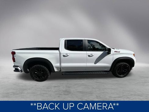 Used 2024 Chevrolet Silverado 1500 RST image 3