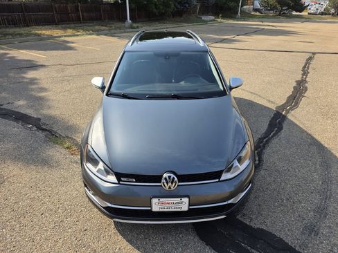 Used 2017 Volkswagen Golf Alltrack SE AWD/4WD image 12