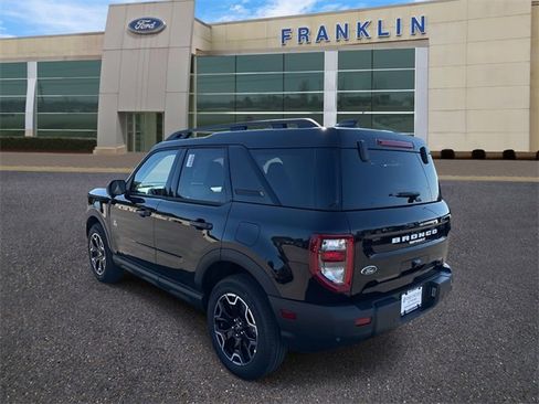 New 2025 Ford Bronco Sport Outer Banks w/ Outer Banks Tech Package+ image 5