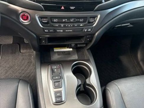 Used 2023 Honda Passport EX-L image 19