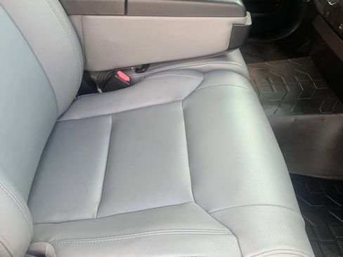 Used 2015 Toyota Tundra SR w/ Tow Package image 11