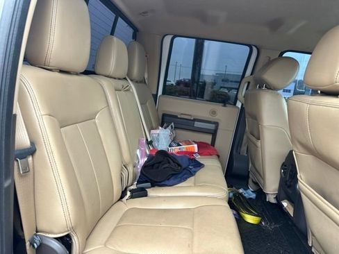 Used 2012 Ford F250 Lariat w/ Lariat Interior Pkg AWD/4WD image 12