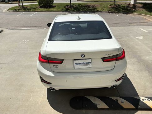 Used 2019 BMW 330i Sedan w/ Convenience Package image 8