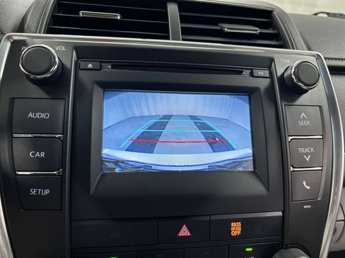 Used 2016 Toyota Camry LE FWD image 15