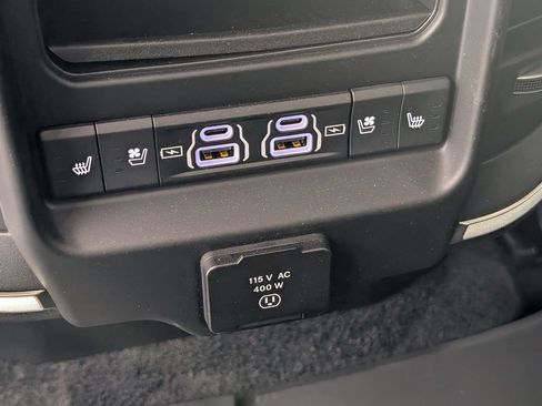 Used 2026 RAM 1500 Tungsten AWD/4WD image 25