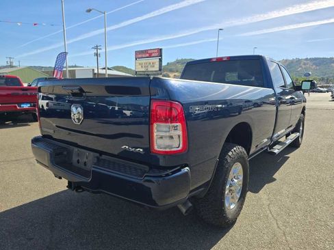 Used 2020 RAM 3500 Big Horn w/ Level 1 Equipment Group AWD/4WD image 10