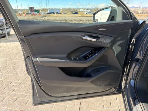 Used 2025 Audi Q6 e-tron Premium Plus w/ Premium Plus image 10