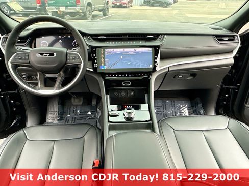 New 2026 Jeep Grand Cherokee Limited AWD/4WD image 3