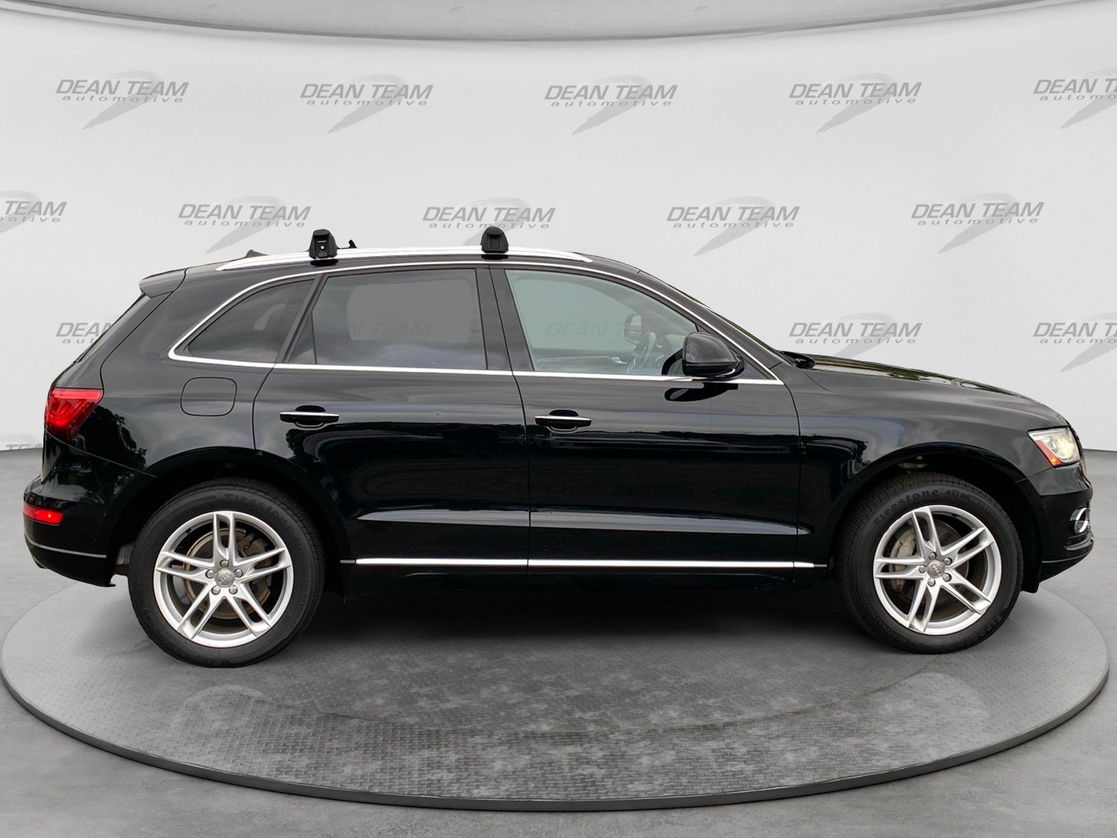 Used 2015 Audi Q5 2.0T Premium Plus w/ Technology Package AWD/4WD image 9