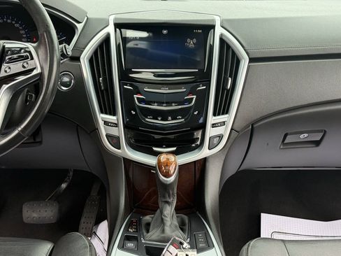 Used 2014 Cadillac SRX Luxury w/ Driver Awareness Package AWD/4WD image 12