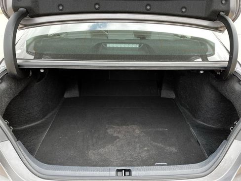 Used 2024 Toyota Camry SE image 27