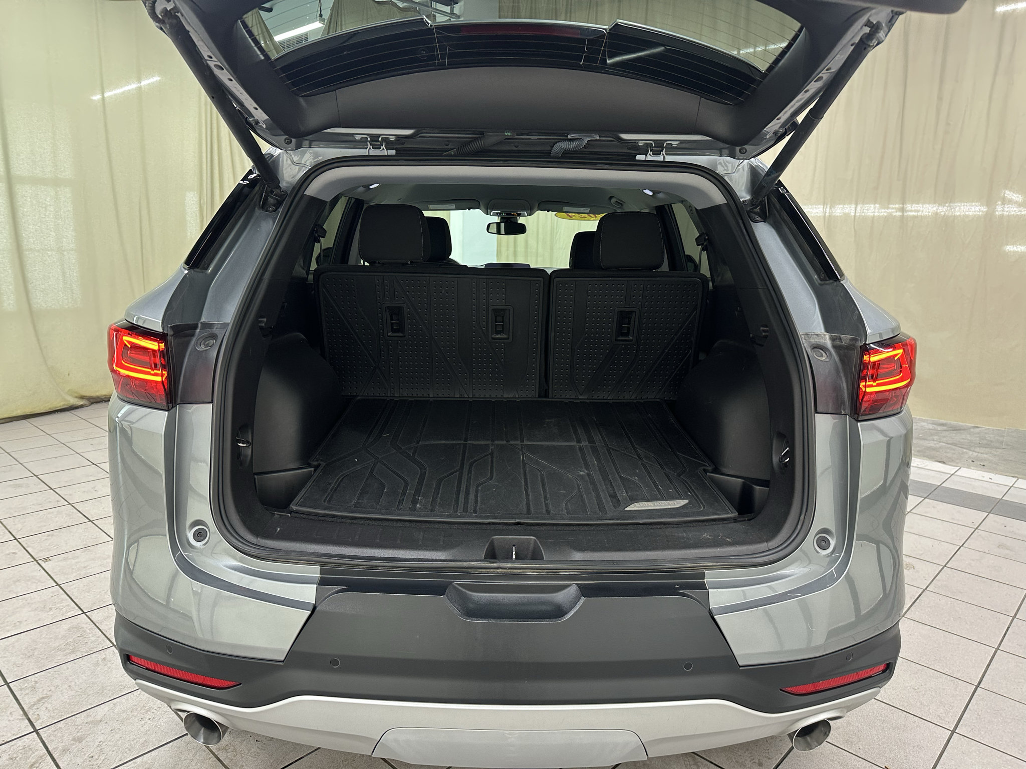 Certified 2024 Chevrolet Blazer LT w/ Convenience Package FWD image 8