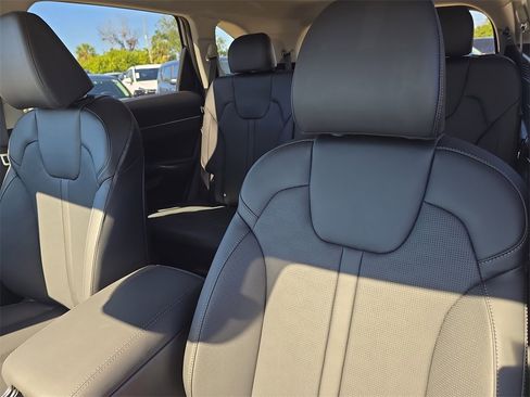 New 2026 Kia Sorento EX image 24