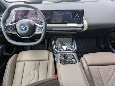Used 2025 BMW X3 xDrive30i image 16