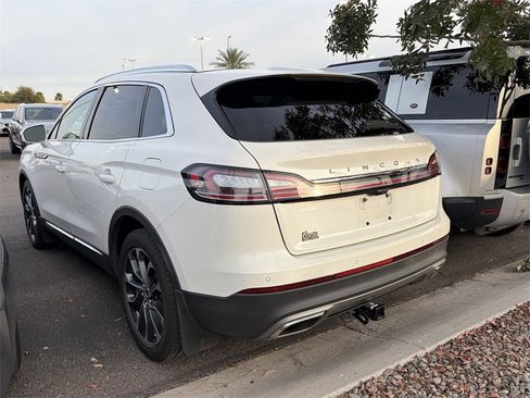 Used 2024 Lincoln Nautilus Premier image 6