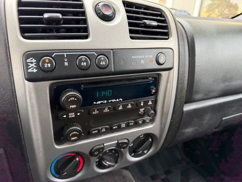 Used 2012 Chevrolet Colorado LT image 4