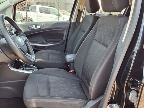 Certified 2019 Ford EcoSport SE image 5