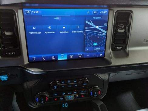 Used 2022 Ford Bronco Outer Banks AWD/4WD image 21