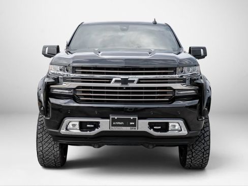 Used 2022 Chevrolet Silverado 1500 High Country w/ Technology Package AWD/4WD image 4
